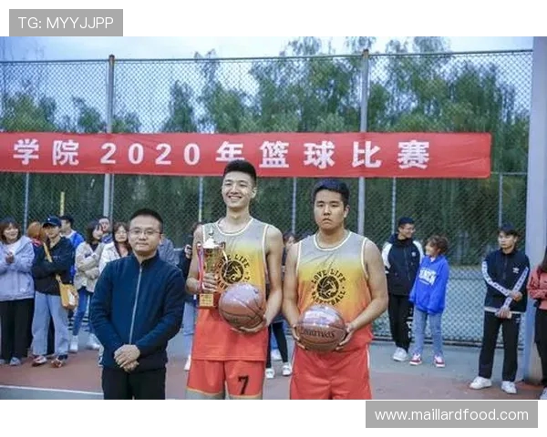 重庆篮球队荣登篮球团队协作排行榜第三名展现团队精神与实力