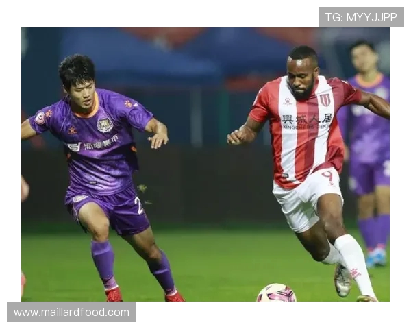 上海足球队以69分领跑挑战赛积分榜展现强劲实力